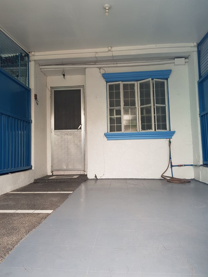 FOR RENT 2BR TOWNHOUSE FLOOD FREE