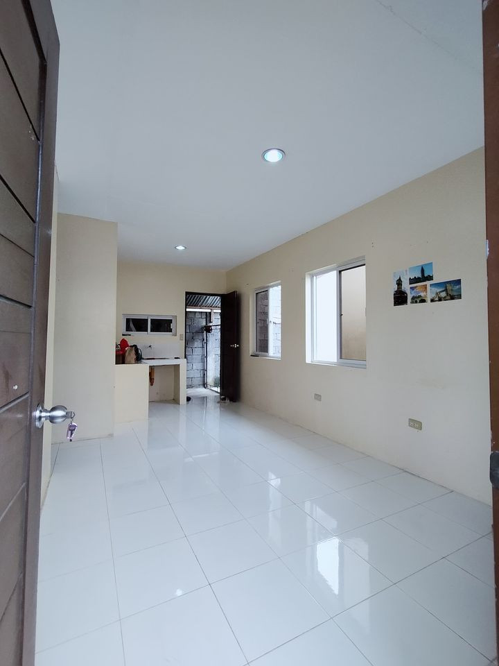Gallery 5