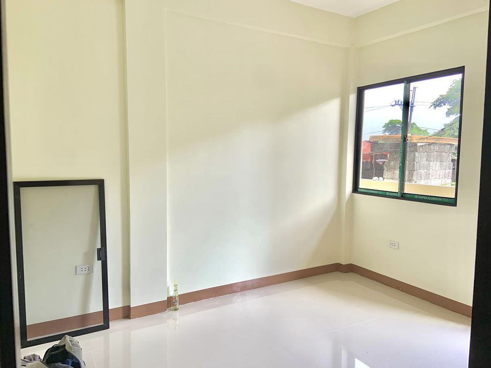 Gallery 5