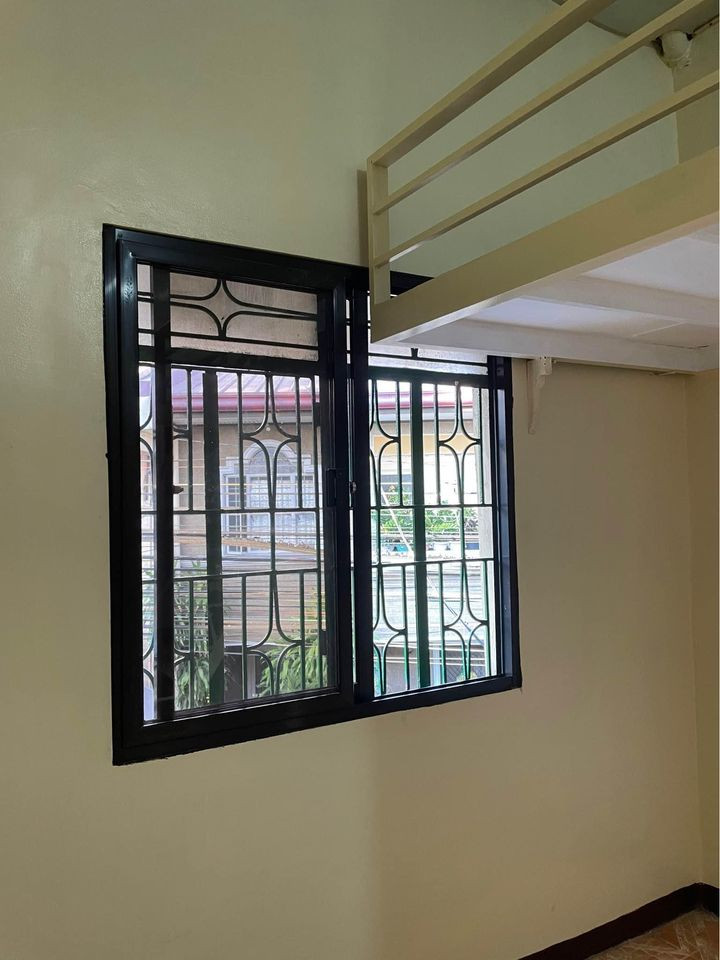 Gallery 2