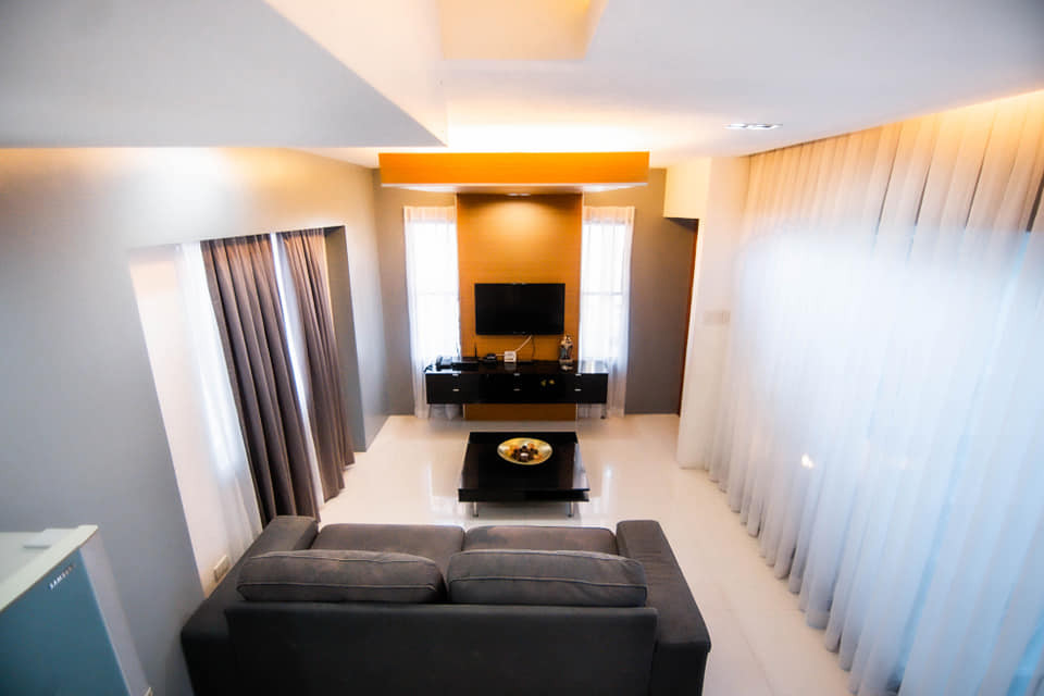 Apartment 1 BR with huge rooftop