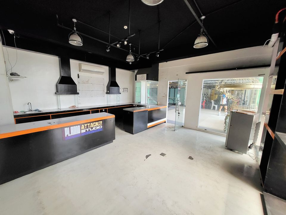 Gallery 4
