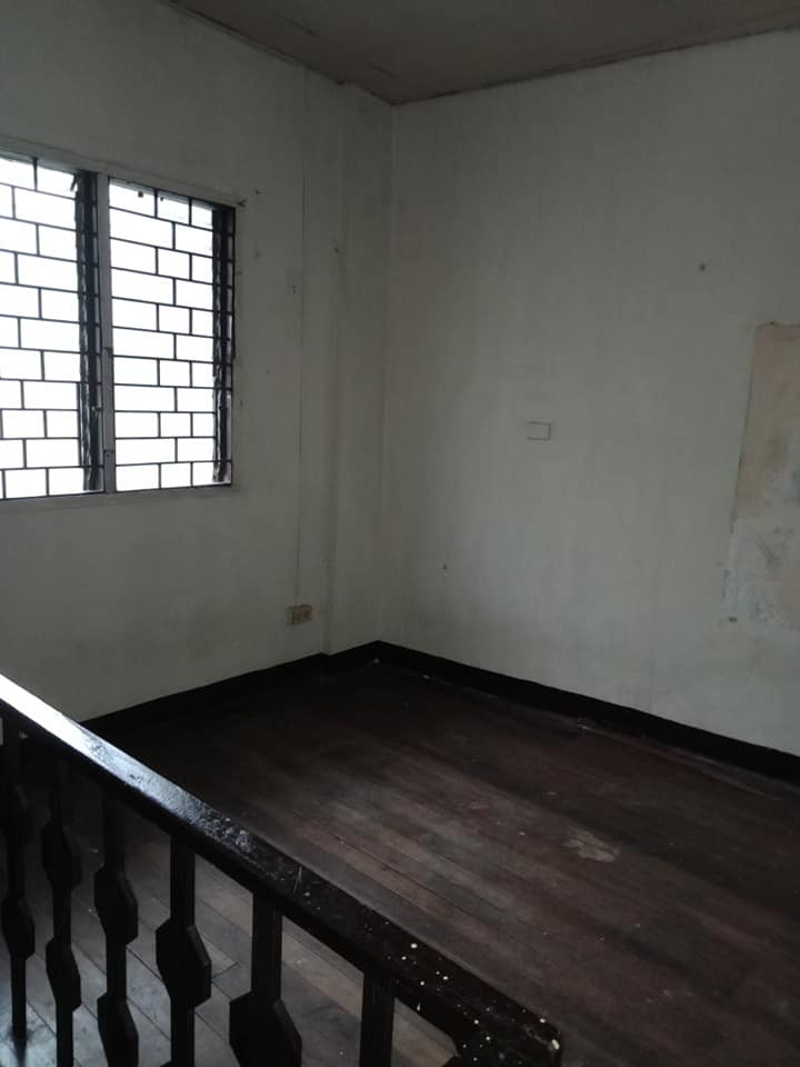 Gallery 4