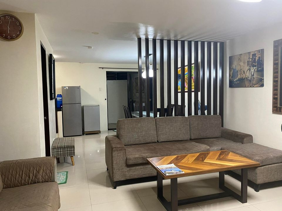 3 Beds 3 Baths House