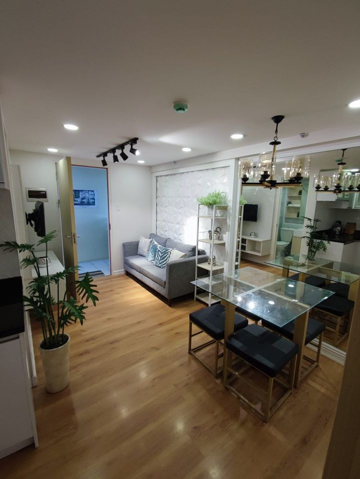 Gallery 4