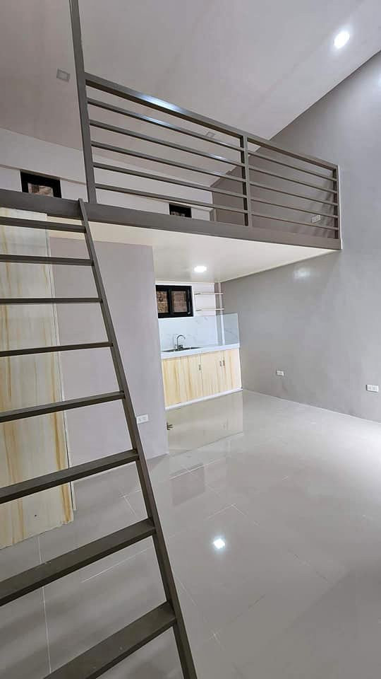 Gallery 4