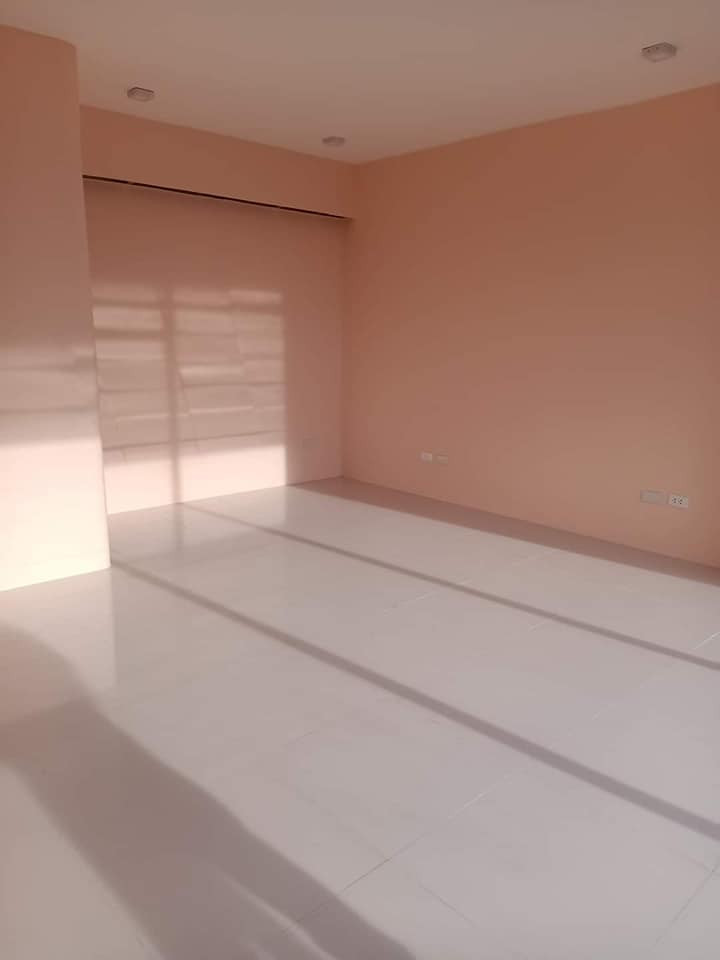 Gallery 4