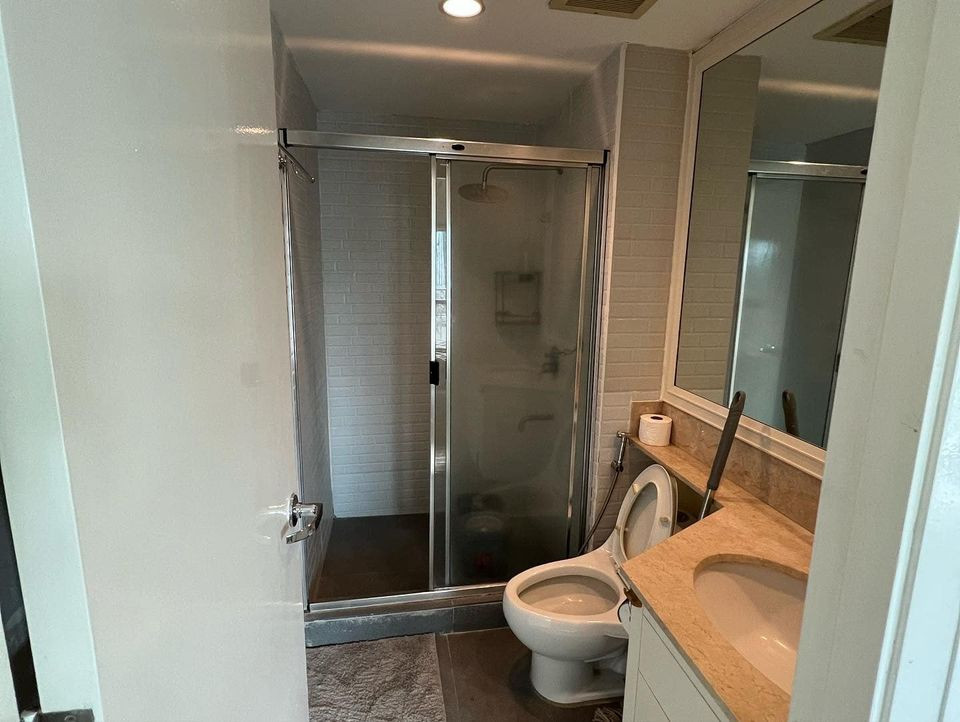 🚨For Lease🚨 The Manansala Rockwell, 1br