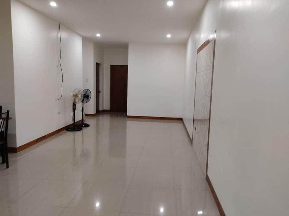 Gallery 4