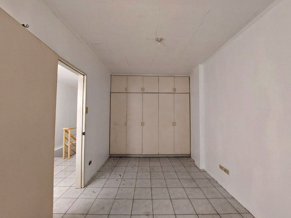 Gallery 2