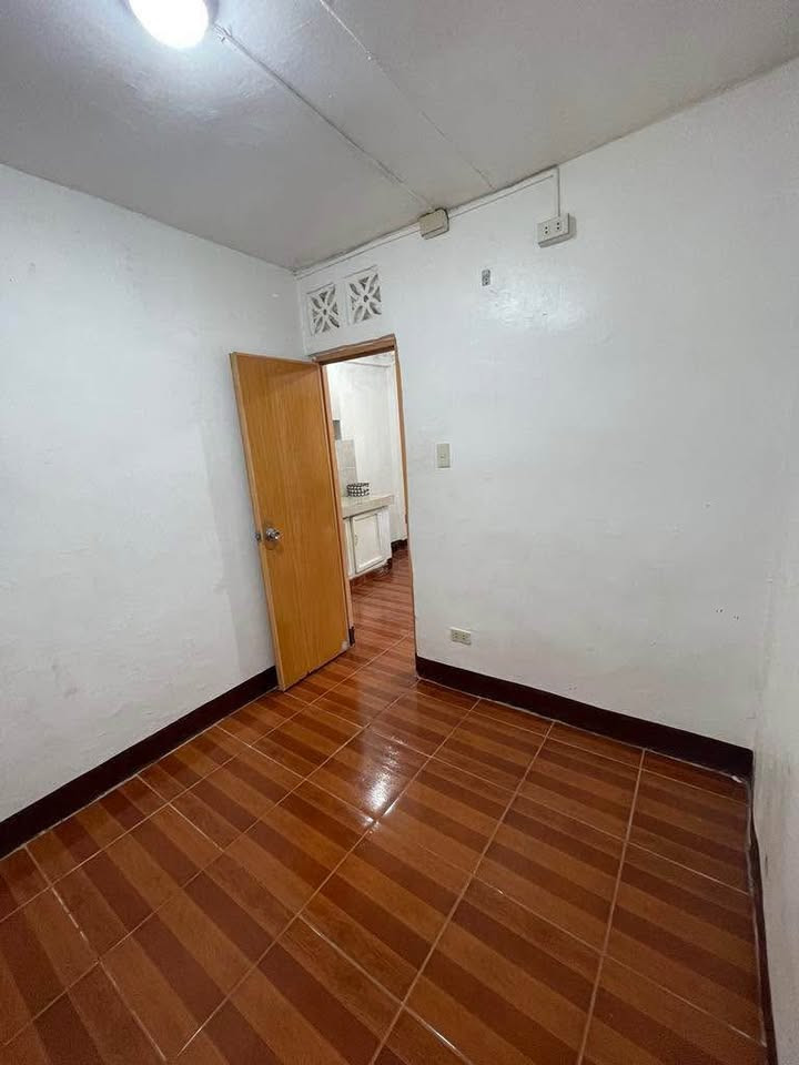Gallery 4