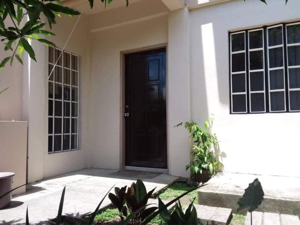 2 bedroom flat