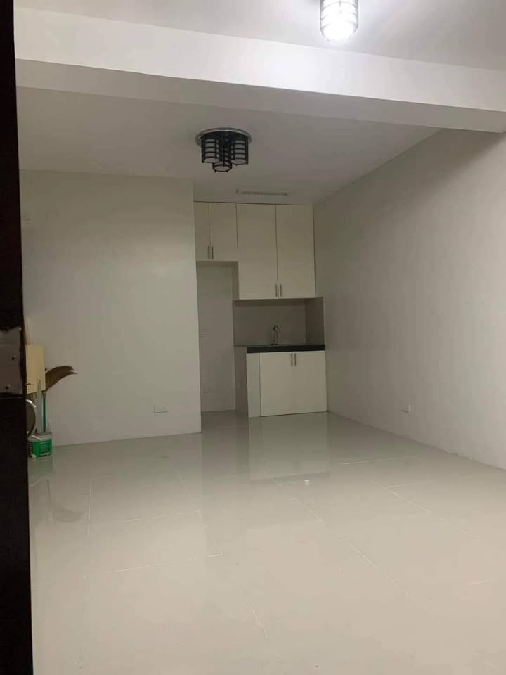 Gallery 2