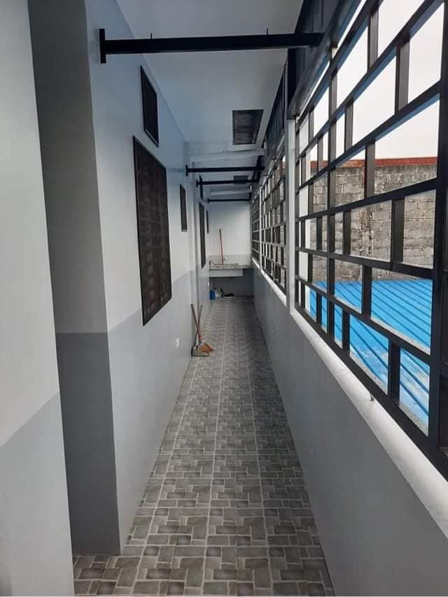 Gallery 2