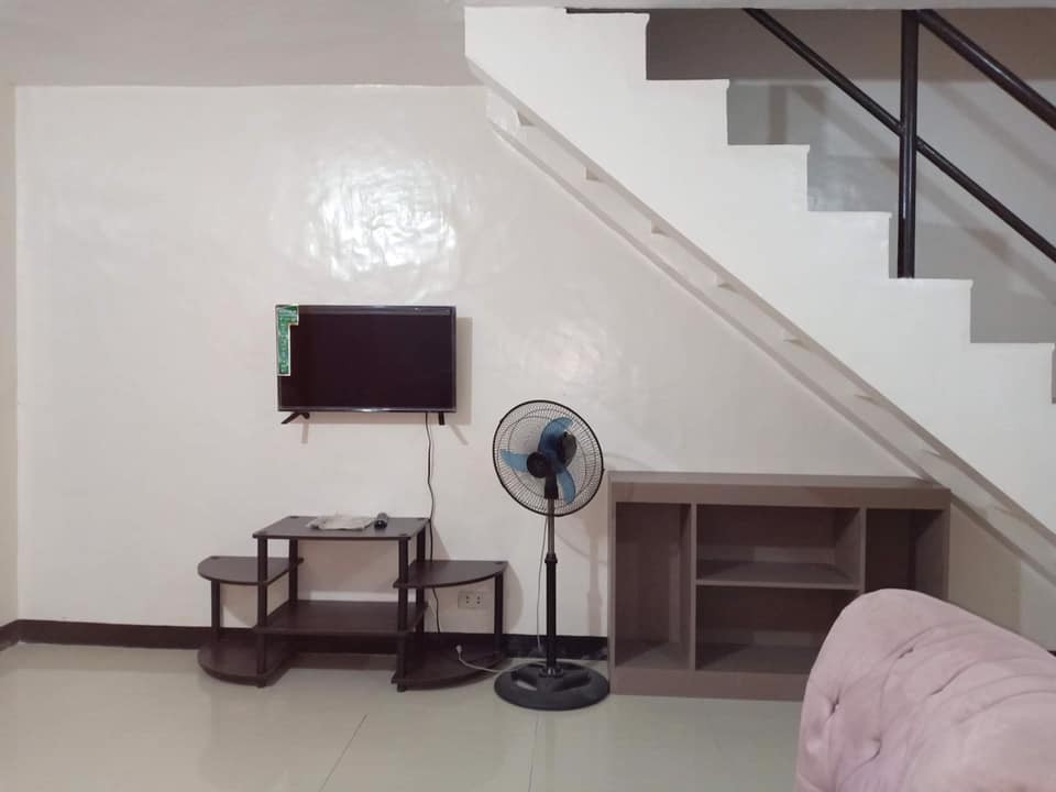 TOWNHOUSE - Angeles Pampanga