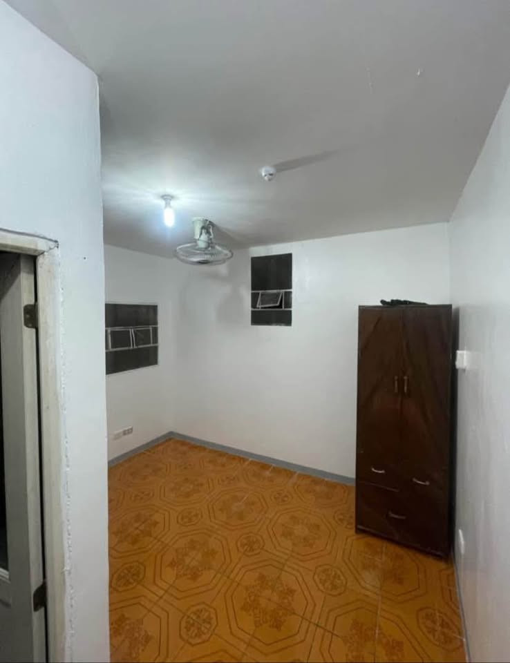Gallery 5