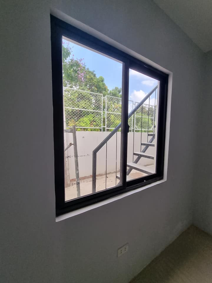 Gallery 5