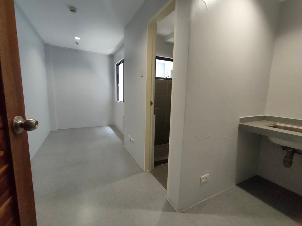 Gallery 5