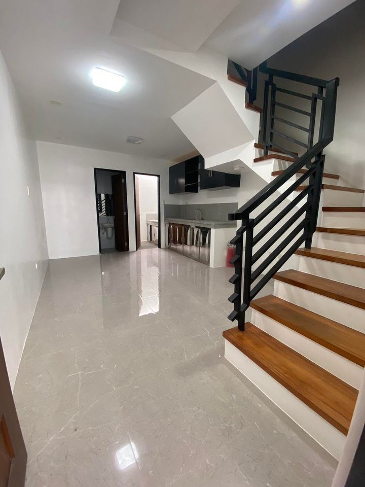 2 Beds 1 Bath Apartment/condo