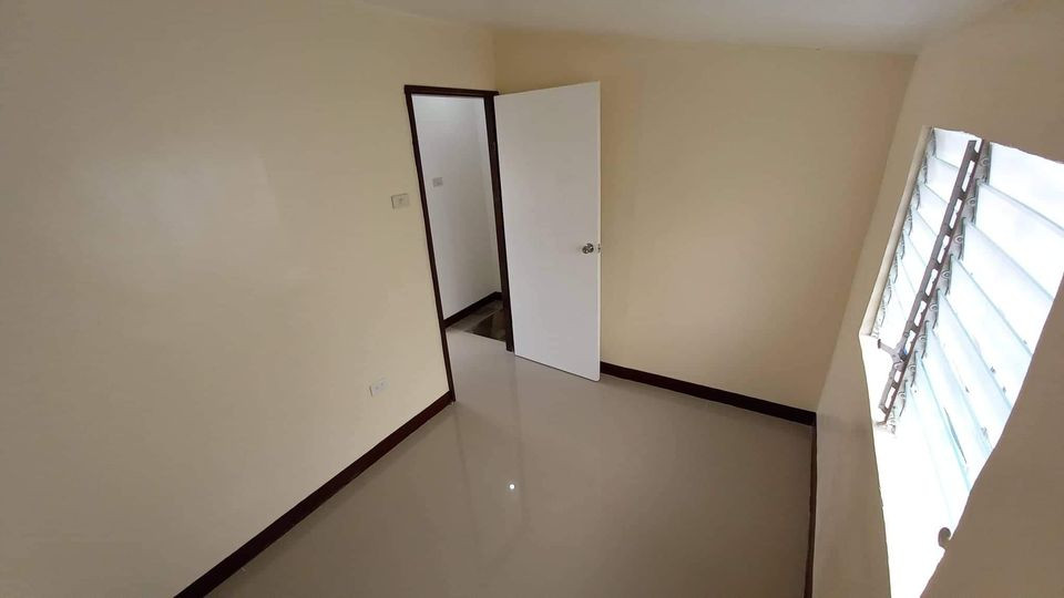 Gallery 5