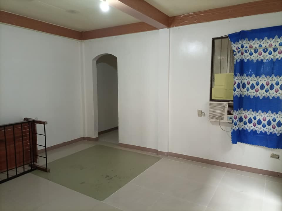 Gallery 5