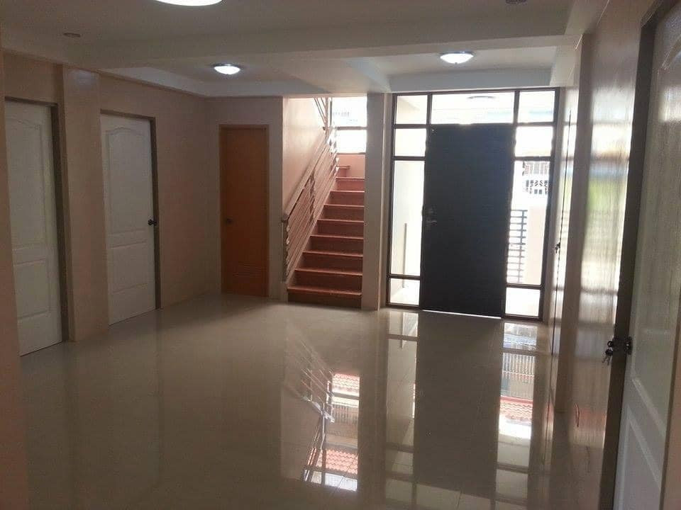 Gallery 2