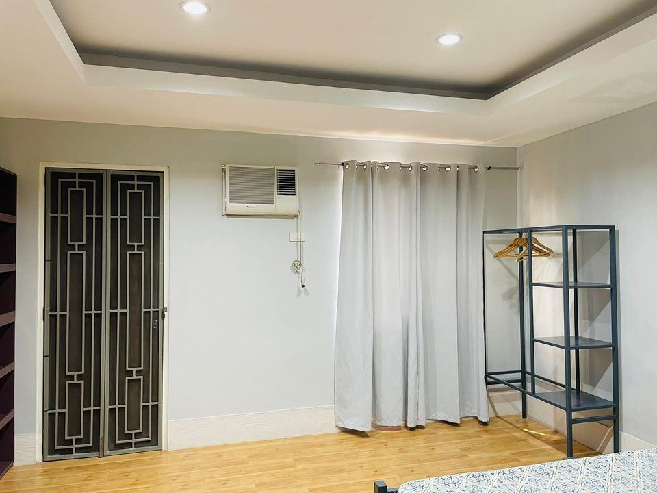 Studiotype Unit for Rent