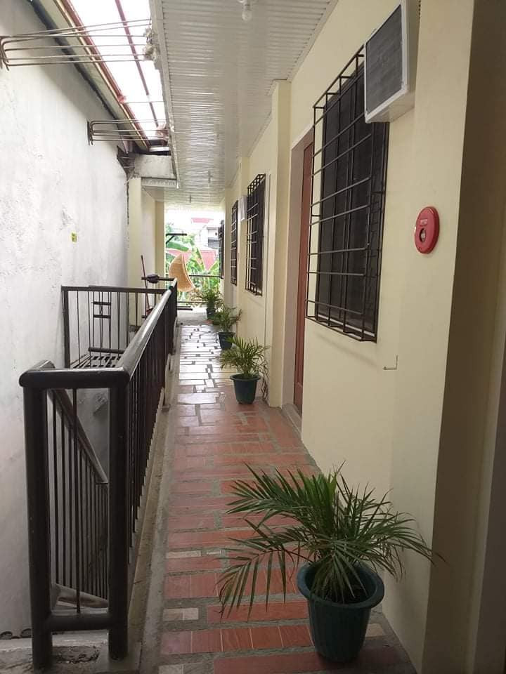 Gallery 2