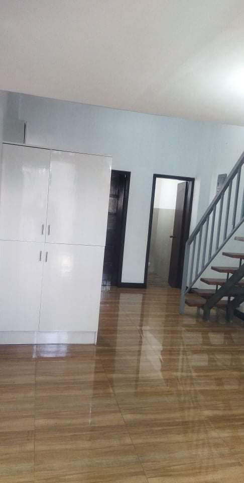 Gallery 2