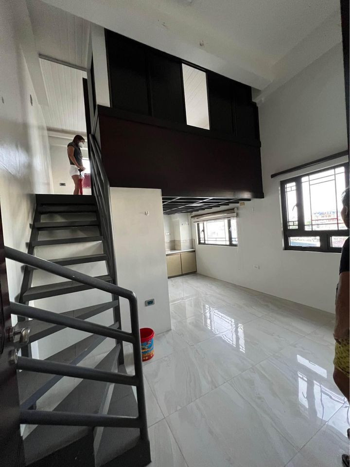 LOFT TYPE APARTMENT FOR RENT