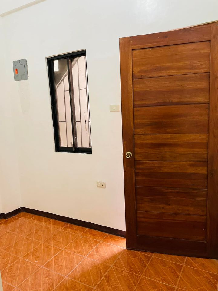 Gallery 2
