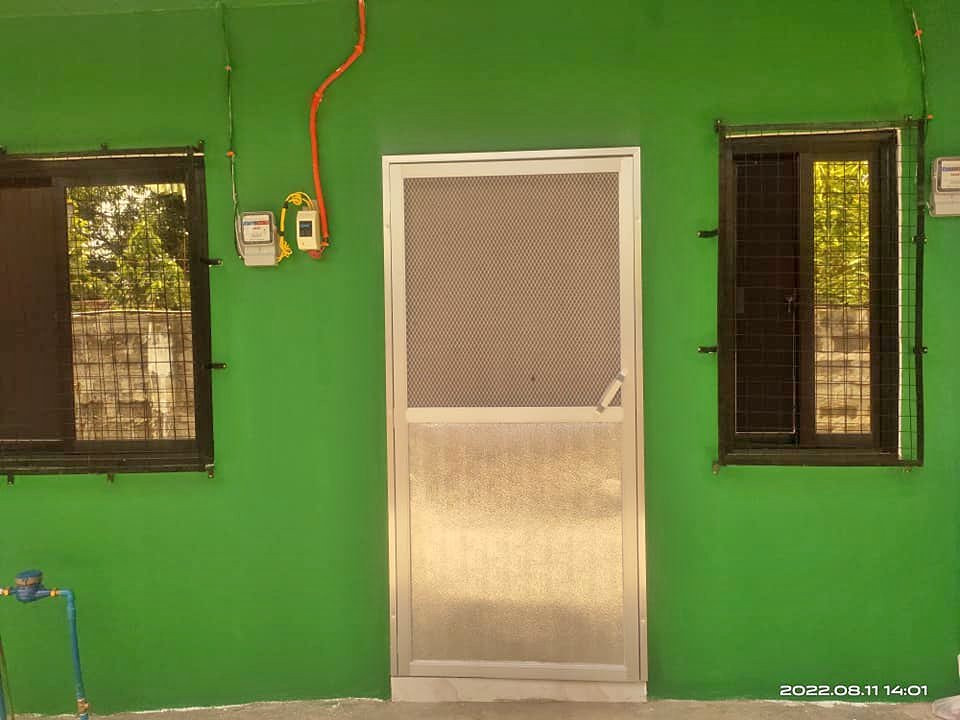 HOUSE FOR RENT POBLACION AREA