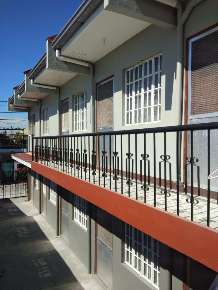 Apartment For Rent MONTHLY STAY ONLY