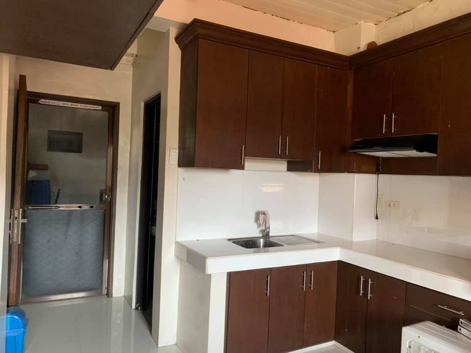 Studio type unit for rent in Brgy. Comembo, Makati City
