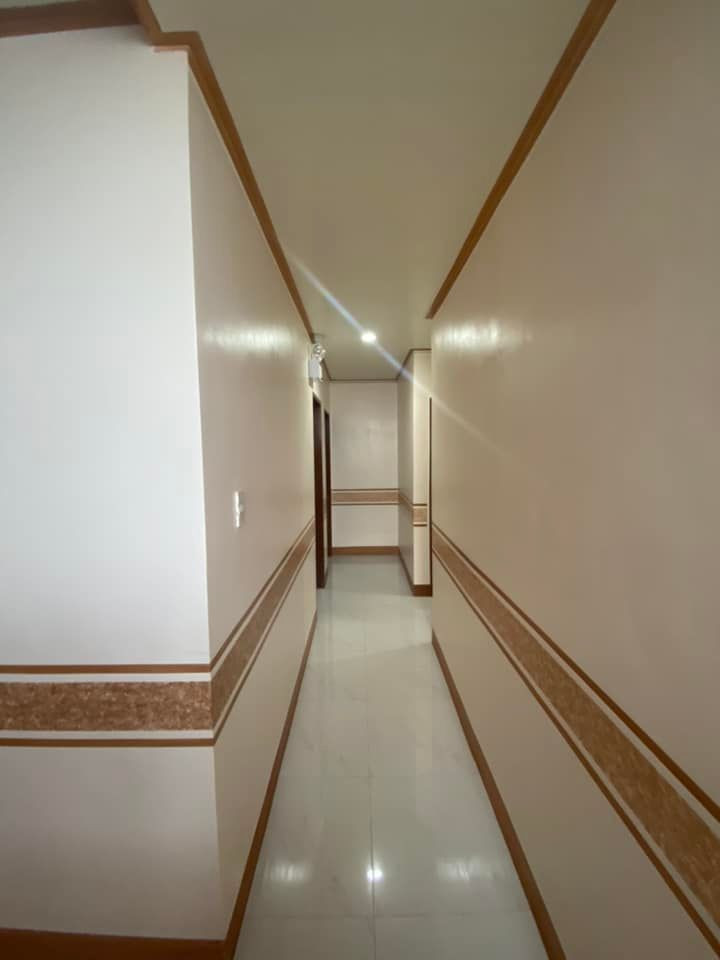 Gallery 2