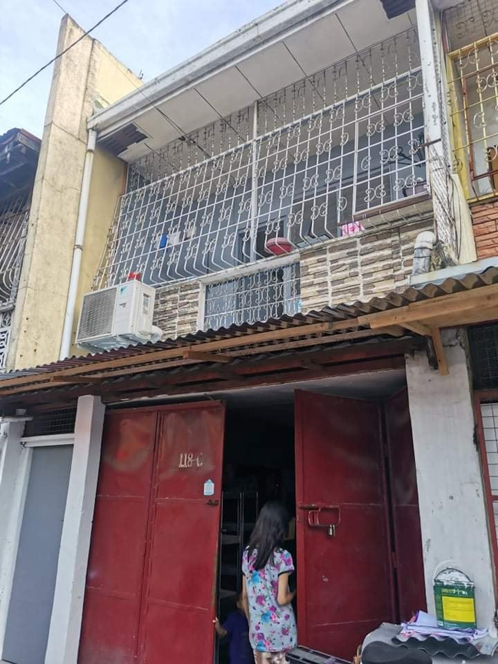 HOUSE FOR RENT IN SOUTH CALOOCAN NEAR MONUMENTO