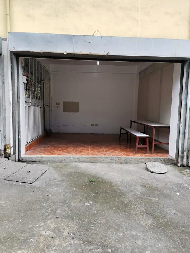 For rent commercial space 2 slots available