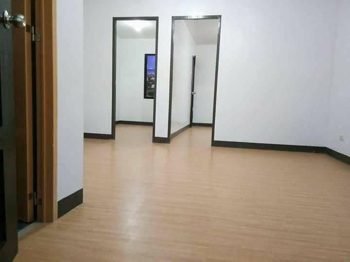 Gallery 5