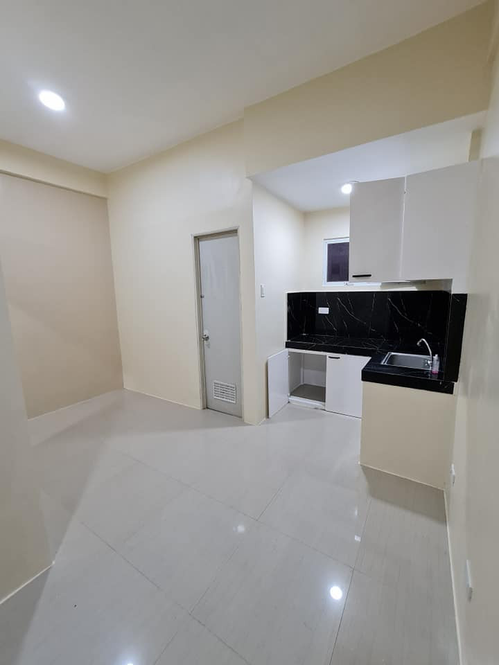 1 BEDROOM WITH PARKING APARTMENT in TAGUIG