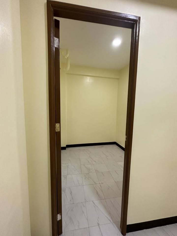 Gallery 4