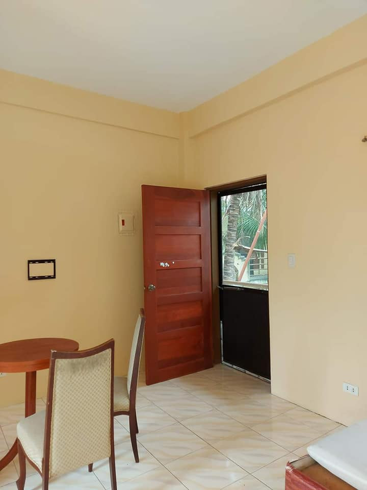 Gallery 5