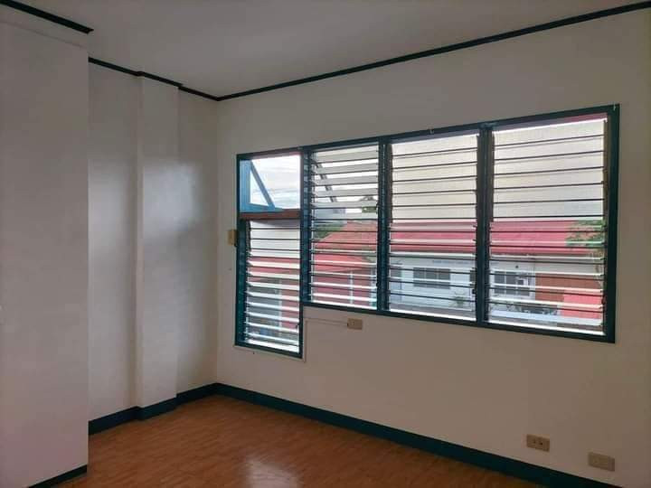 Gallery 3