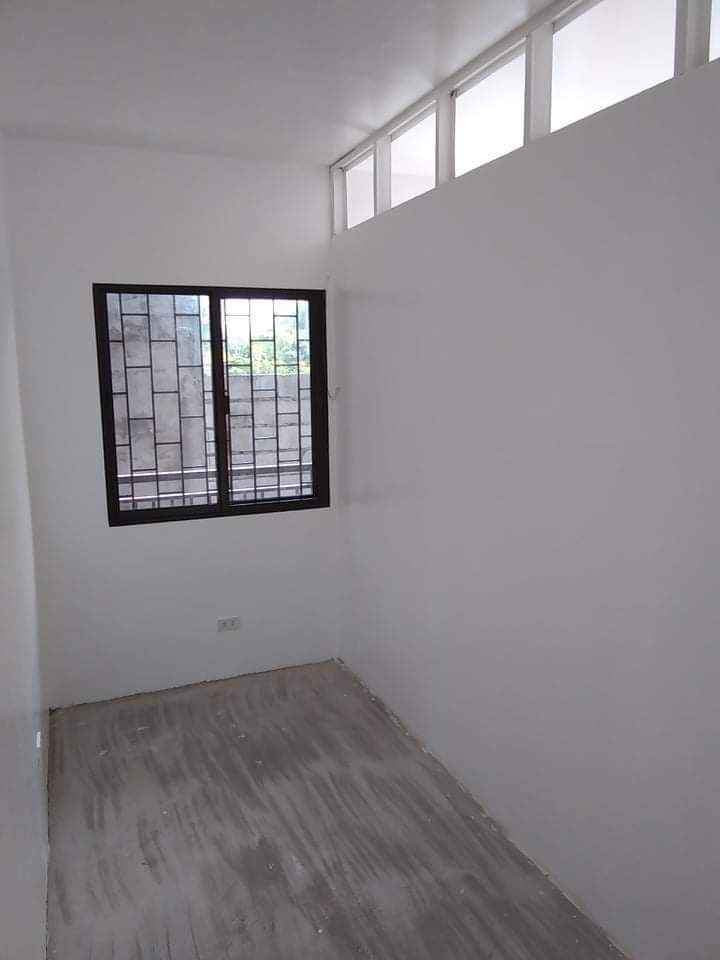 Gallery 4