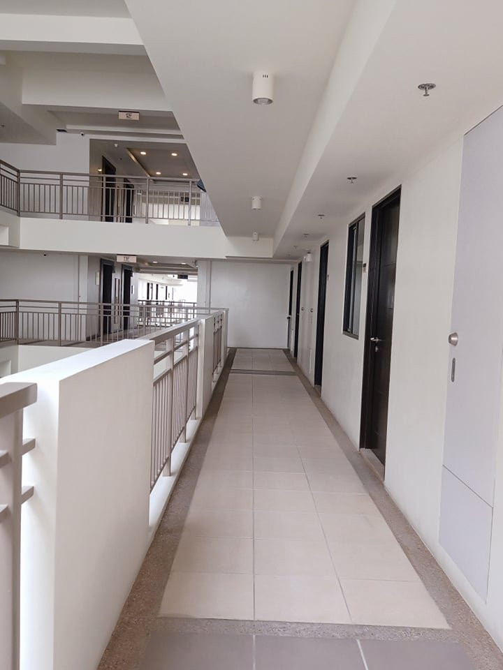 Gallery 2