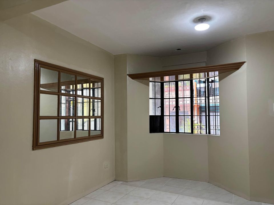 Gallery 4