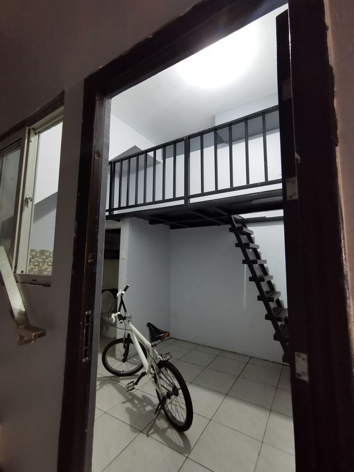 Gallery 4
