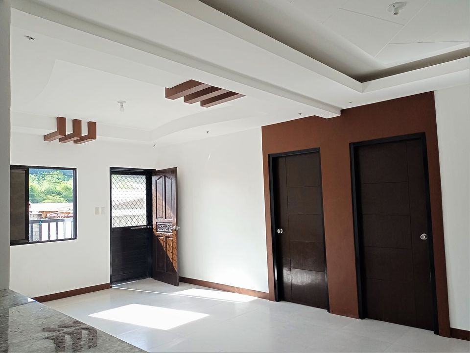 Gallery 4