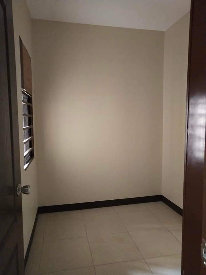 Gallery 4
