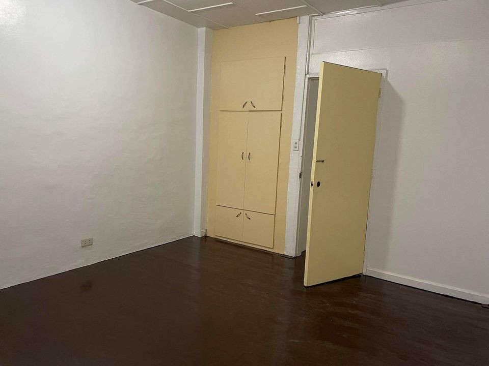 Gallery 5