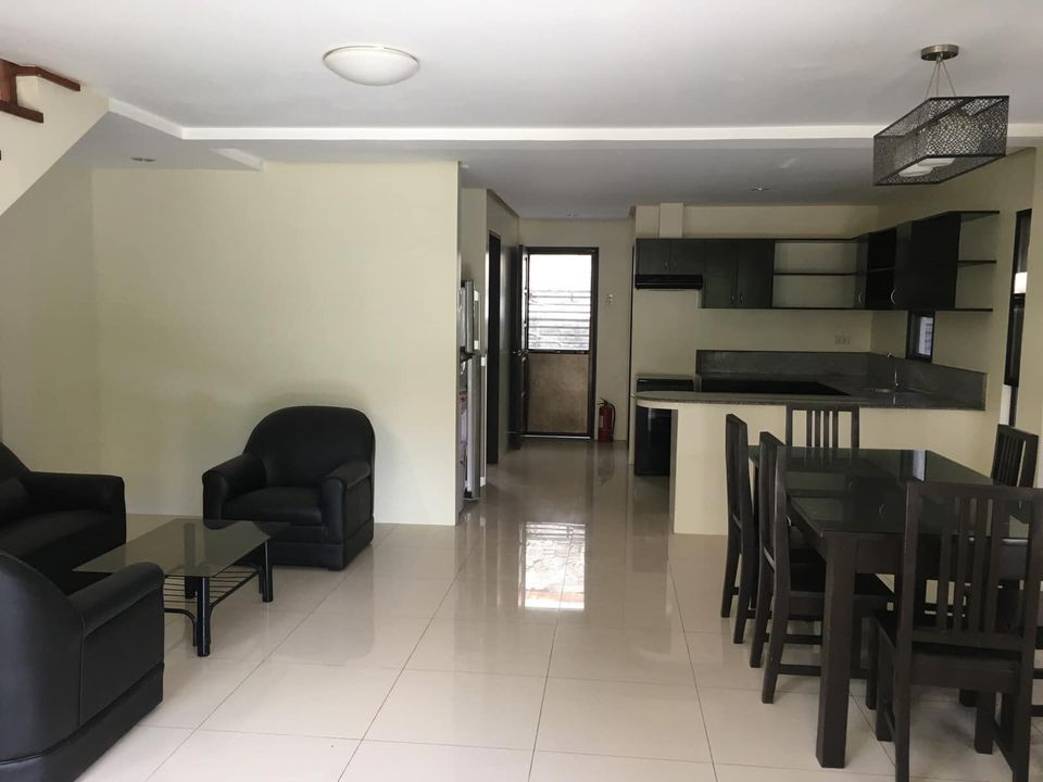 Single Attached House near CIS